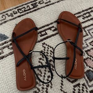 Aldo Black-Strap Tan Footbed Strappy Sandals - size 8.5